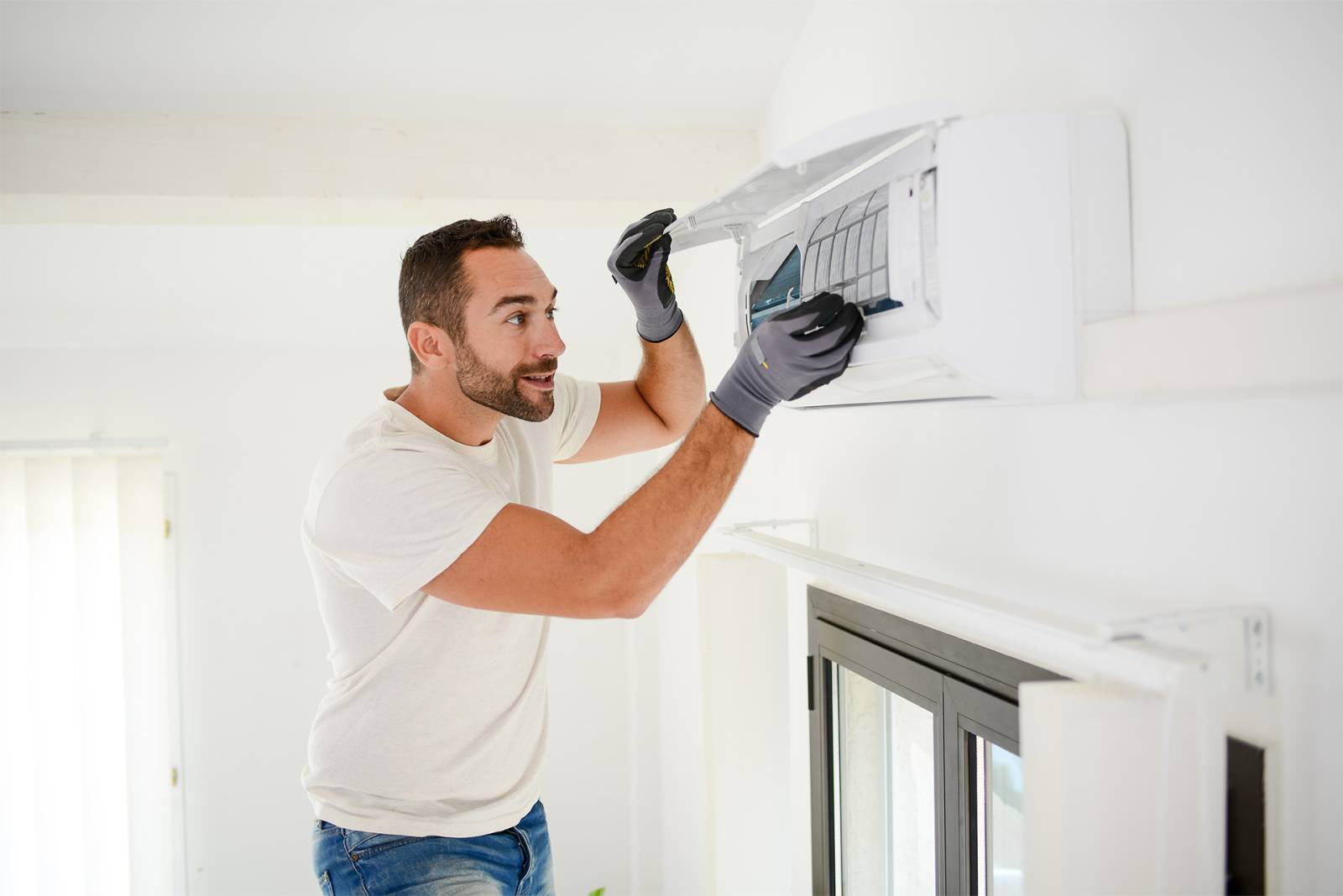 Recherche de fuite et dépannage de système de climatisation à Gujan-Mestras proche La Teste-de-Buch